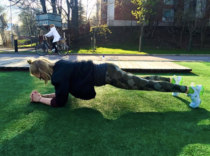 Treenaaminen personal trainerin kanssa