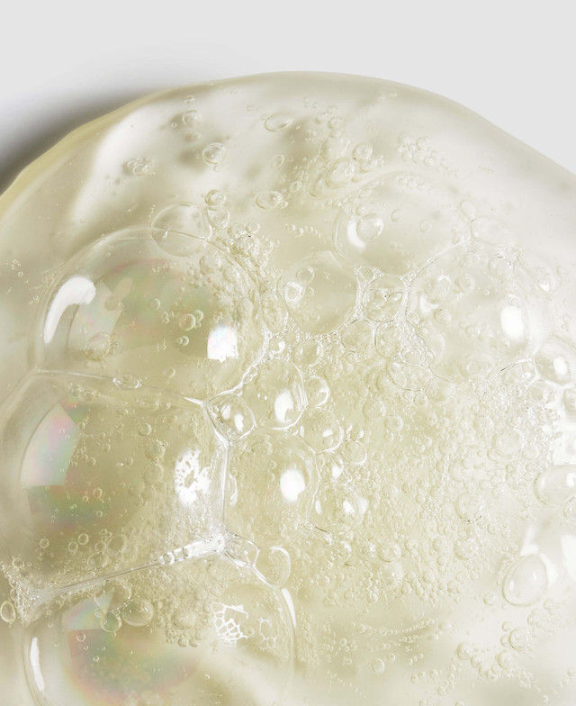 Thumbnail: Skin EssentiA Low Foam Cleansing Gel