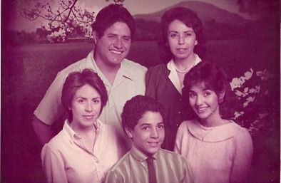 Leyba Family 1981.jpg