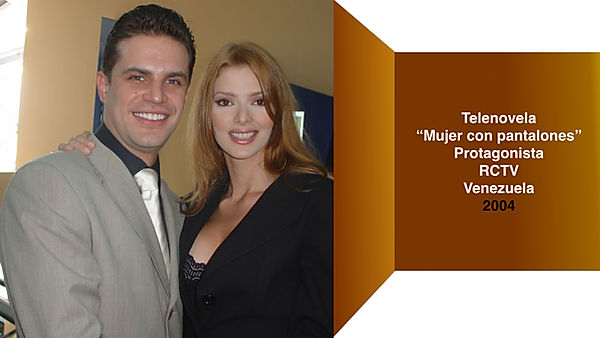 Mujer con pantalones
