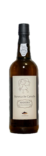 Garrafa_MadeiraMeioDoce_edited.png