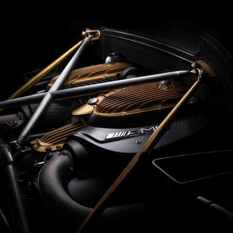 2012 Pangani Huayra enginge detail