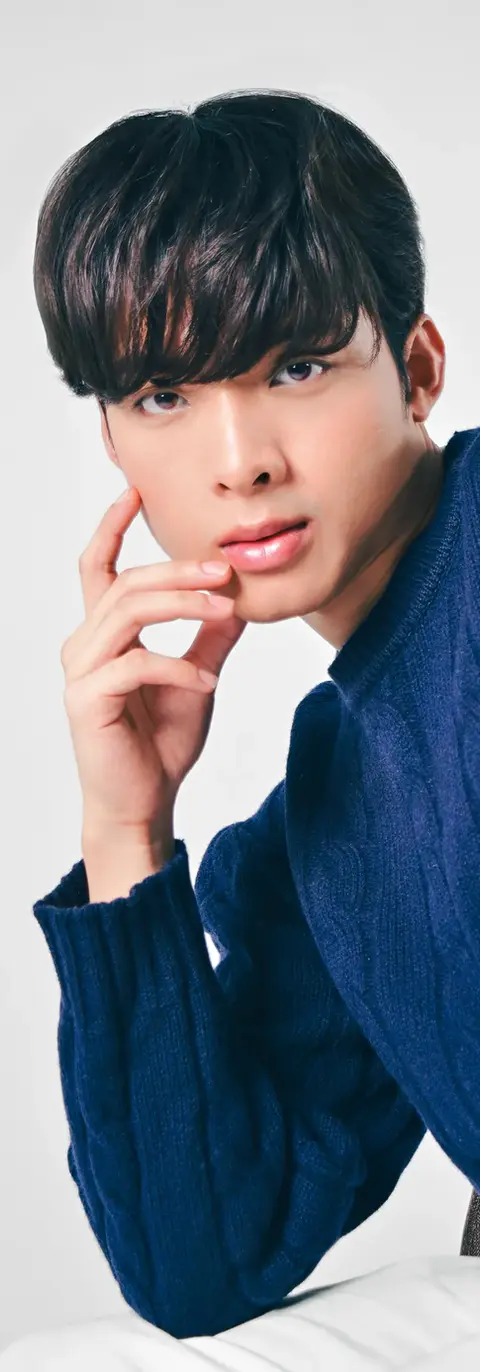 Portrait and Profile photo studio in Bangkok