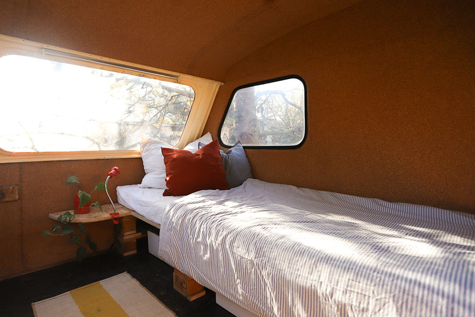 Caravan - Inside