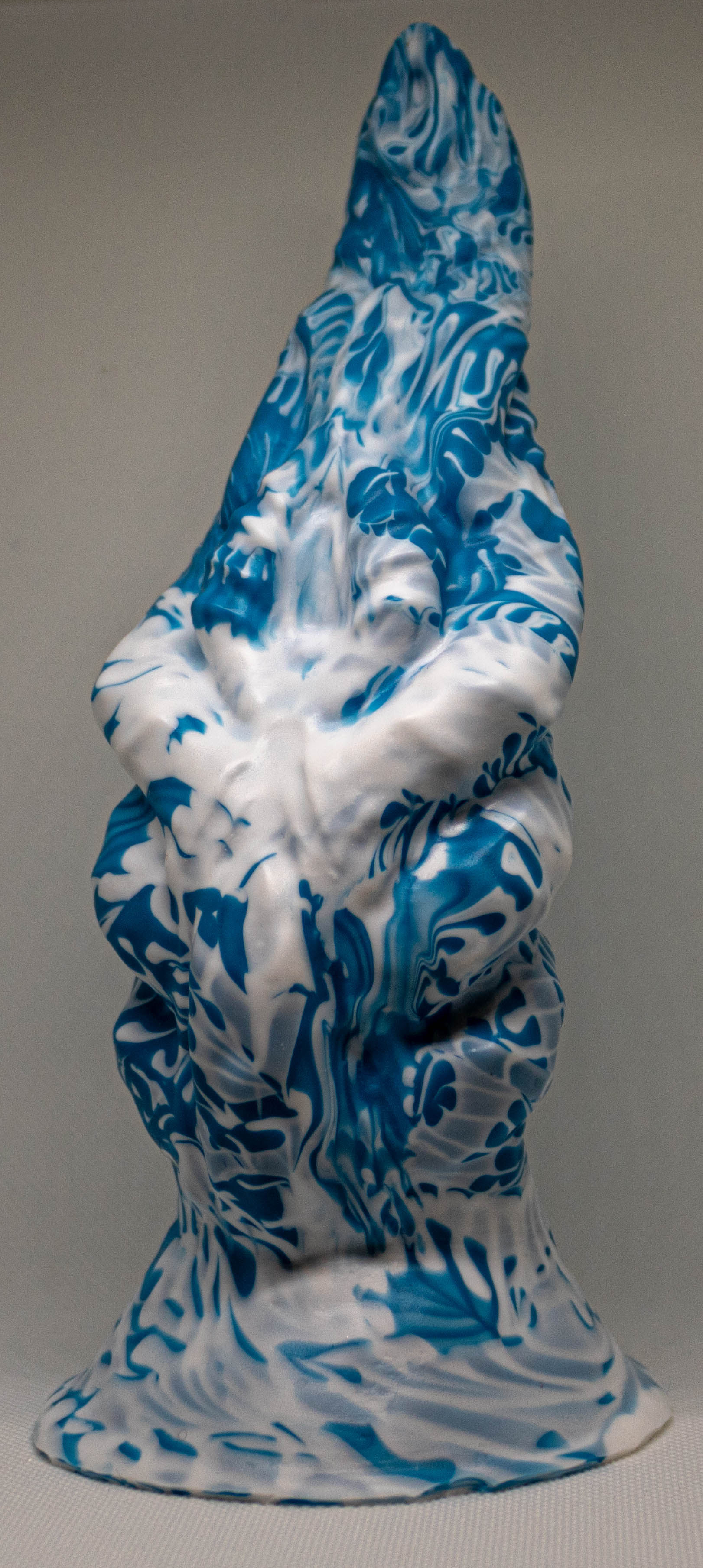 Medium Leviathan in Firm (Blue-White Swirl)