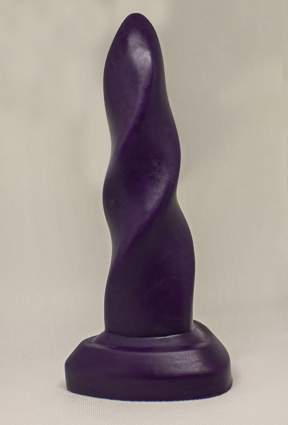 Medium Twist in Soft (Purple-Green)