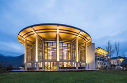 Socialight Banyan Tree Jiuzhaigou Ext 3