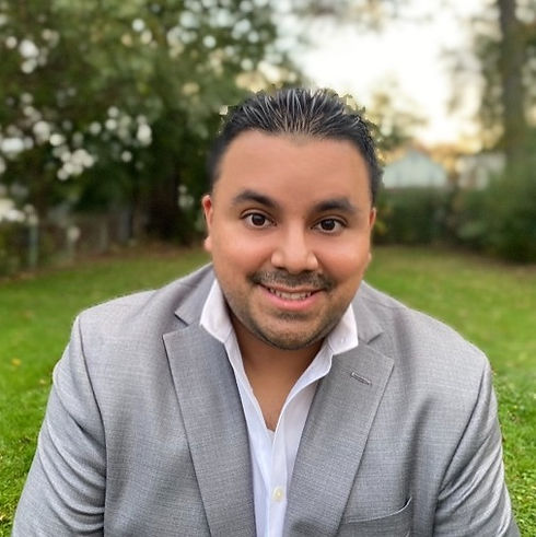 Professional Pic.jpeg