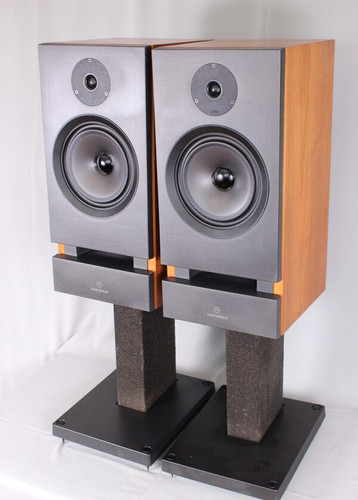LINN NEXUS LS250 ブックシェルフ型スピーカー ぺア Linn Nexus LS250 Speakers | Elite Audio Solutio