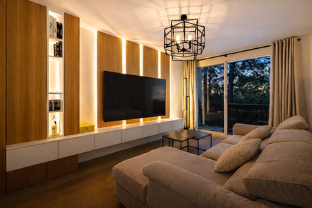 Éclairer, structurer, sublimer : l’importance des luminaires en décoration intérieure