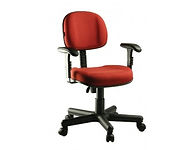 linha de mesas para diretoria, mesa operacional , móveis para Recepção, Balcão de recepção, sofás, cadeiras longarinas, poltronas, mesas de recepção, mesa de atendimento, mesas de centro e de canto, Armários e Arquivos para Escritório em madeira ou em aço e Cadeiras para Escritório, presidente, diretor, secretária, digitadora, atendente, caixa, giratória a gás, Charles Eames, Herman Miller, Poltrona diretor Esteirinha