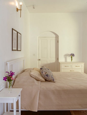 Bedroom 3 Milford Estate hushstays