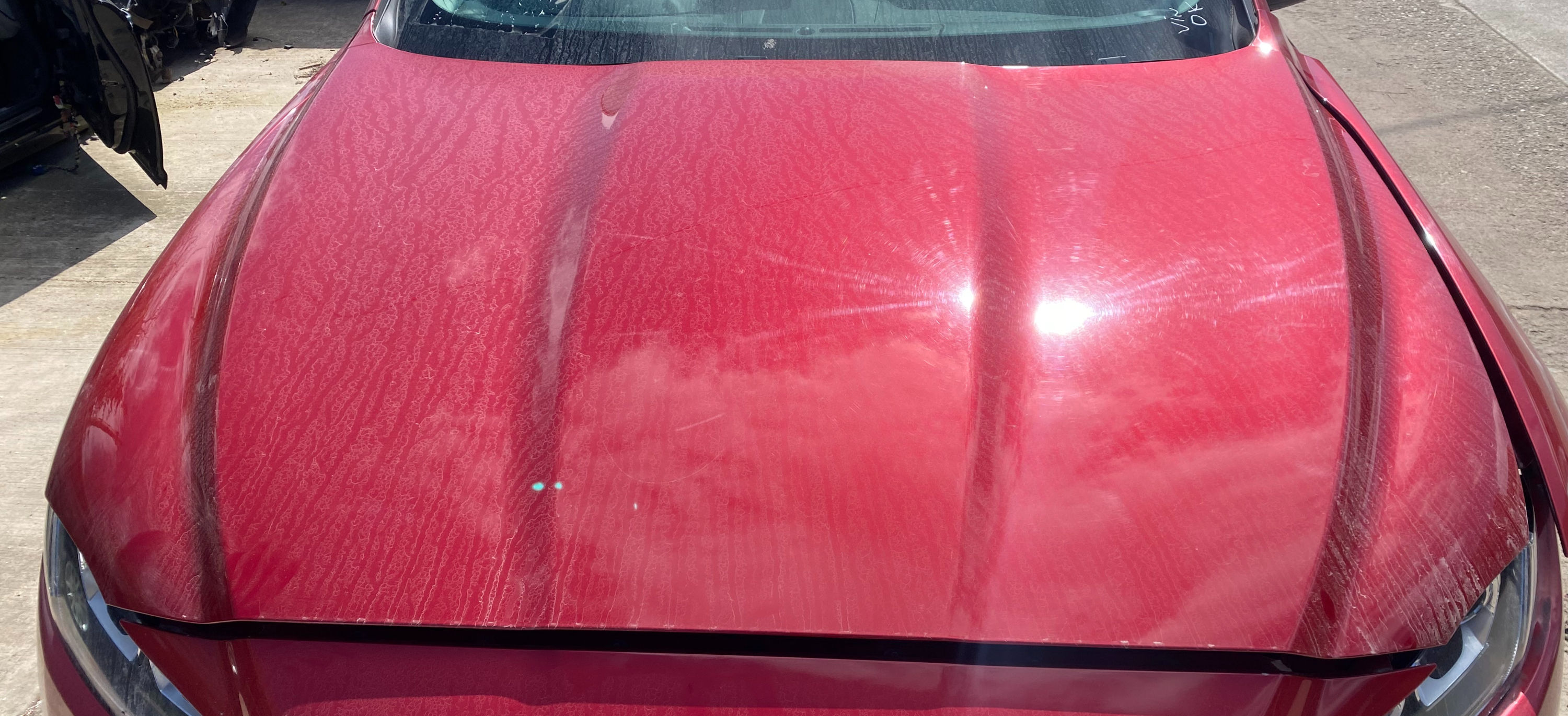 JAGUAR F-PACE BONNET ASSEMBLY IN FIRENZE CAH T4A13702