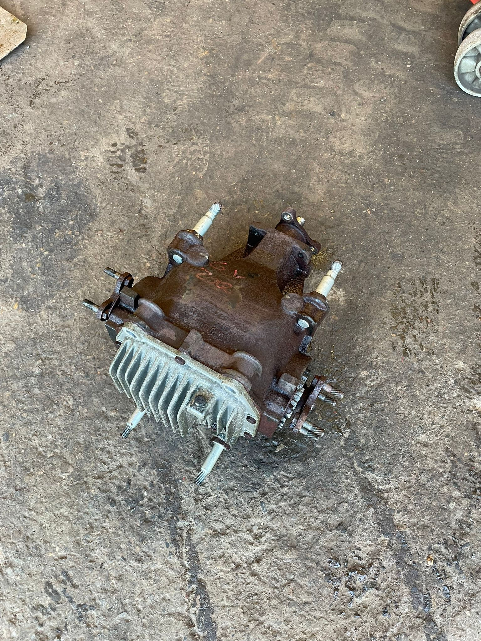 JAGUAR XJ (X308) 4L REAR DIFFERENTIAL 3.06:1