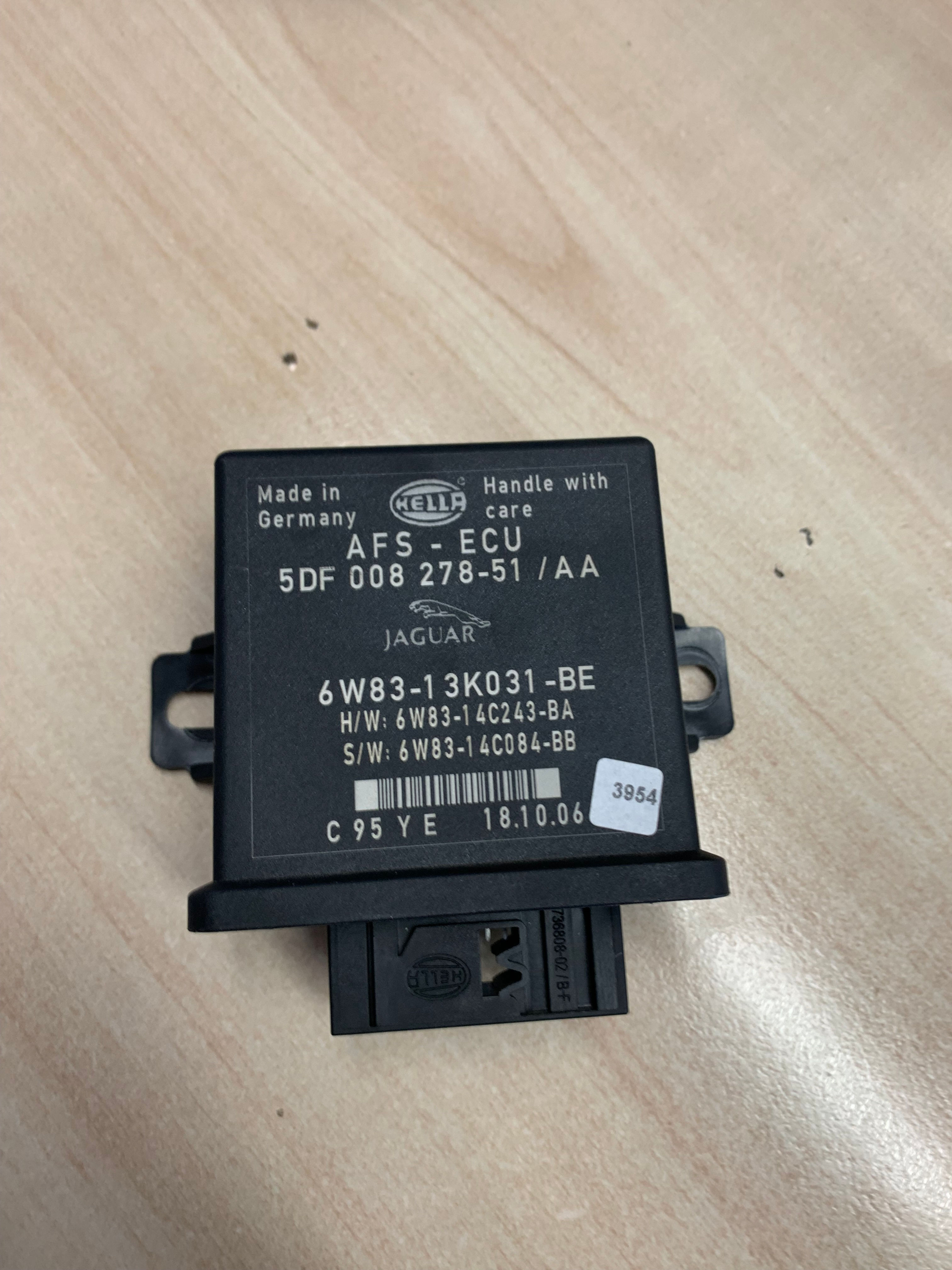 JAGUAR XK-150 HEADLAMP CONTROL MODULE (ACTIVE/ADAPTIVE) 6W8313K031BE