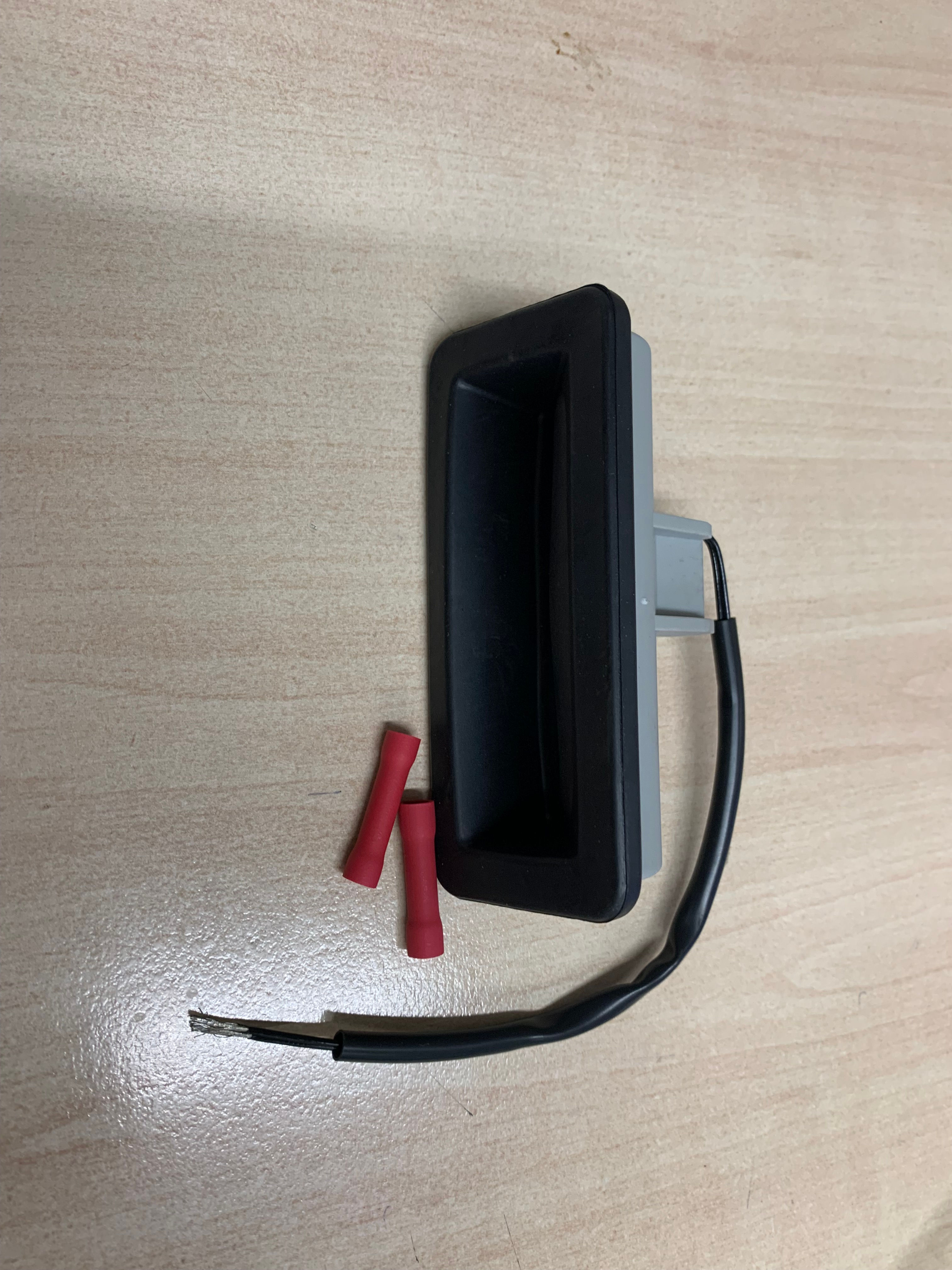 JAGUAR XF SPORTBRAKE TAILGATE/BOOT SWITCH (2012-2015) (NEW, AFTERMARKET)