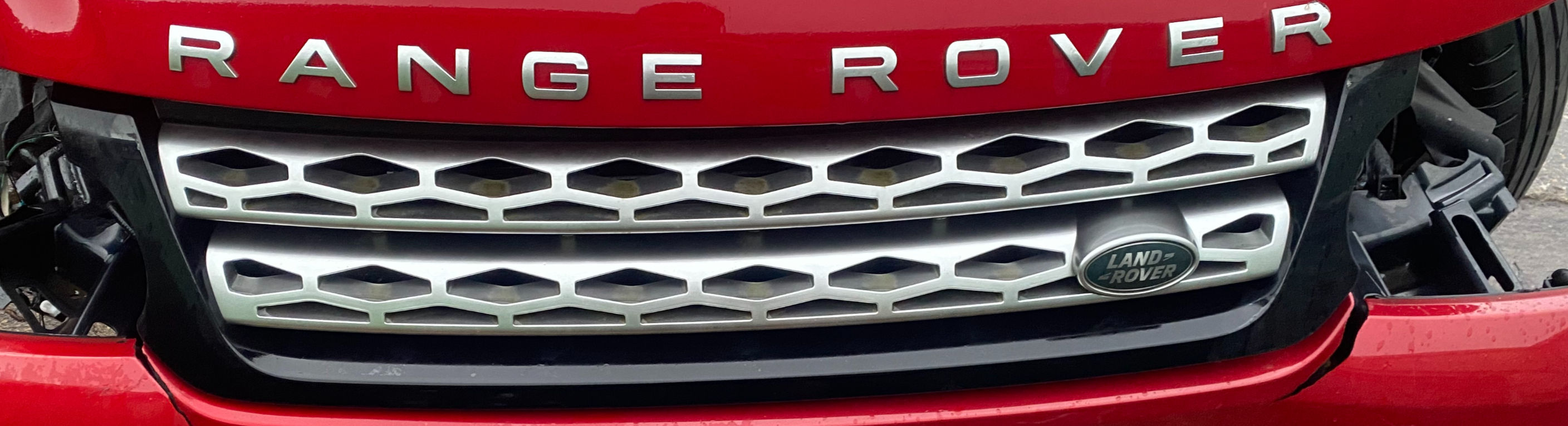RANGE ROVER SPORT (L494) GRILLE ASSEMBLY LR054766