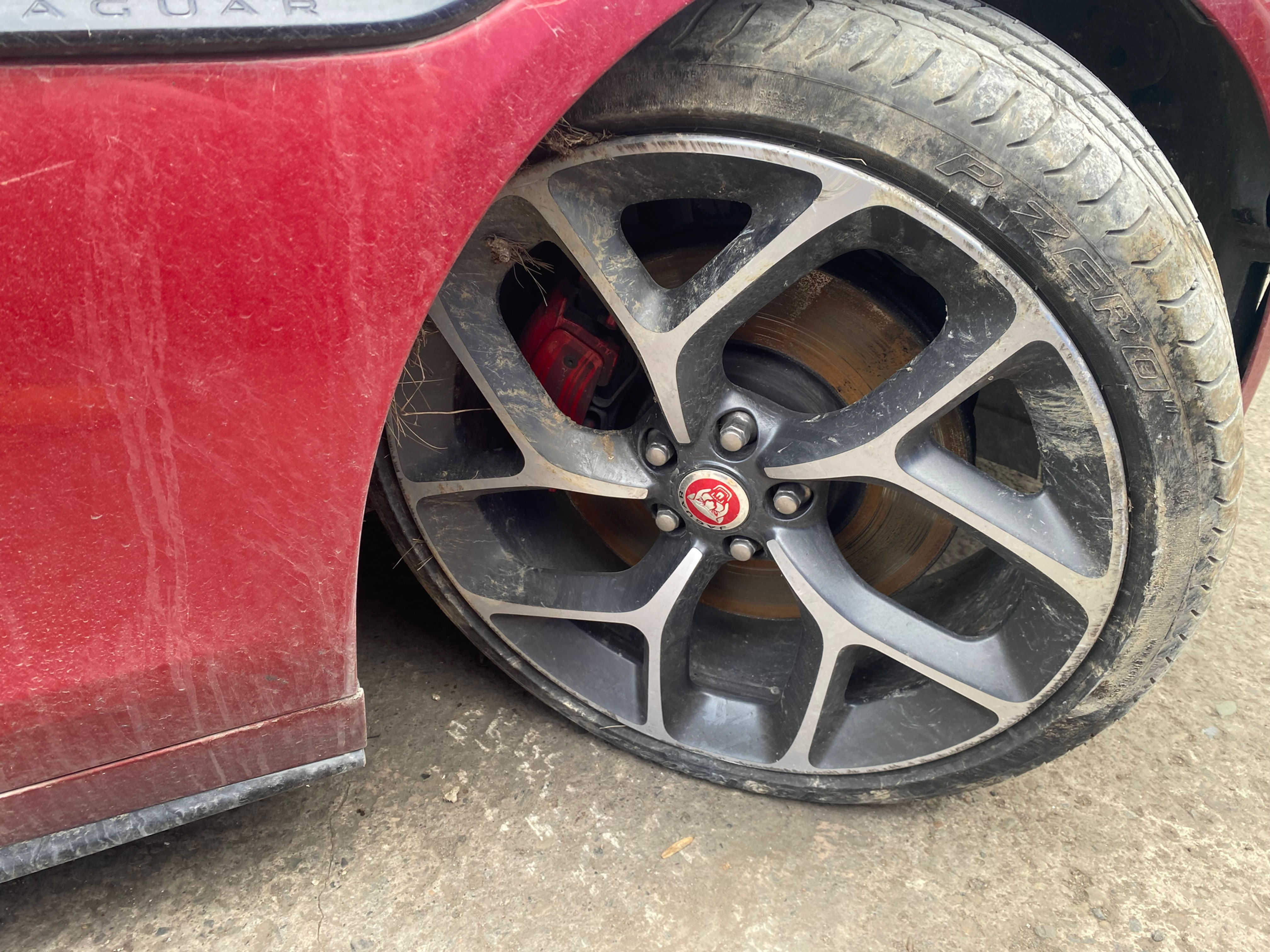 JAGUAR XE SET OF 20 INCH "PROPRELLERS" (USED)