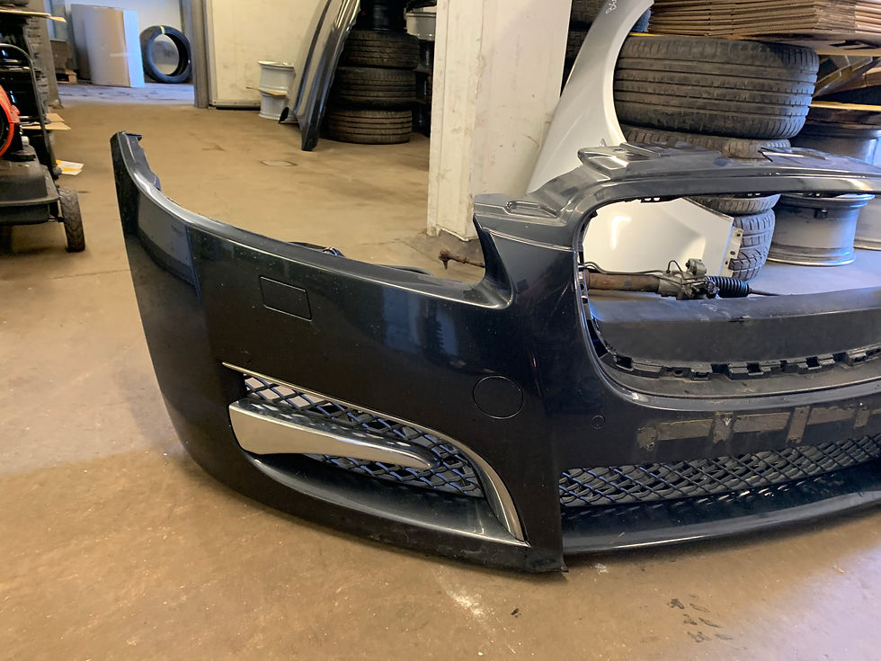 Miniaturbild: XF Facelift (2012-2015) Front Bumper Assembly (Sport, With Park Aid) C2Z16216XXX