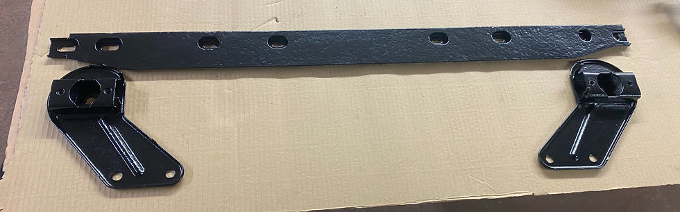 Miniature : XF Rear Suspension Brace + 2 Brackets (Saloon 2008-2015) (POWDER COATED)