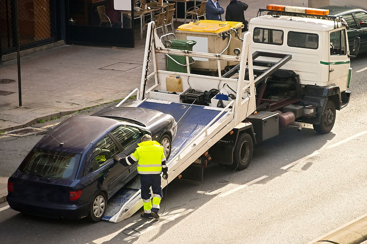 Installation d’un véhicule à l’arrière d’une remorque