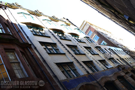 Discover Glasgow - Old Daily Record Building 02.jpg