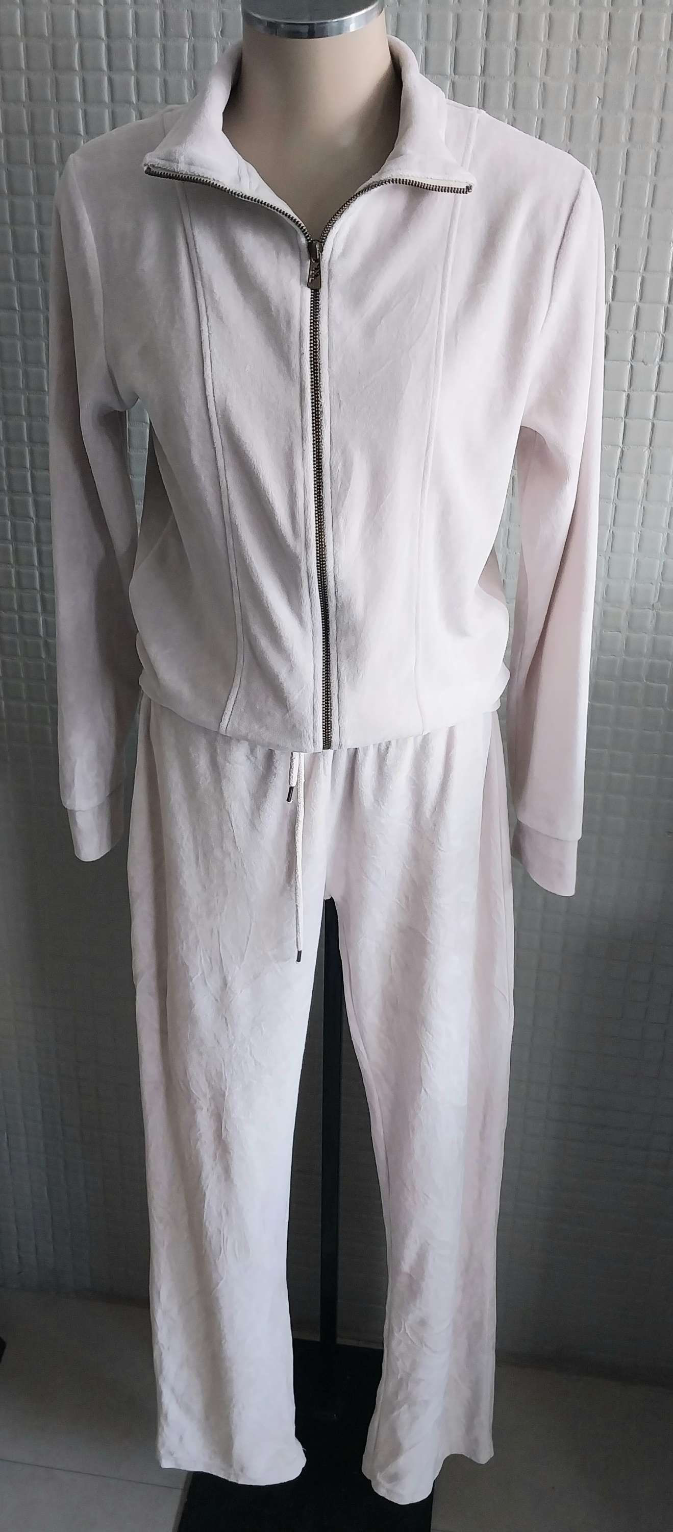 CONJUNTO PLUSH LÍQUIDO - P