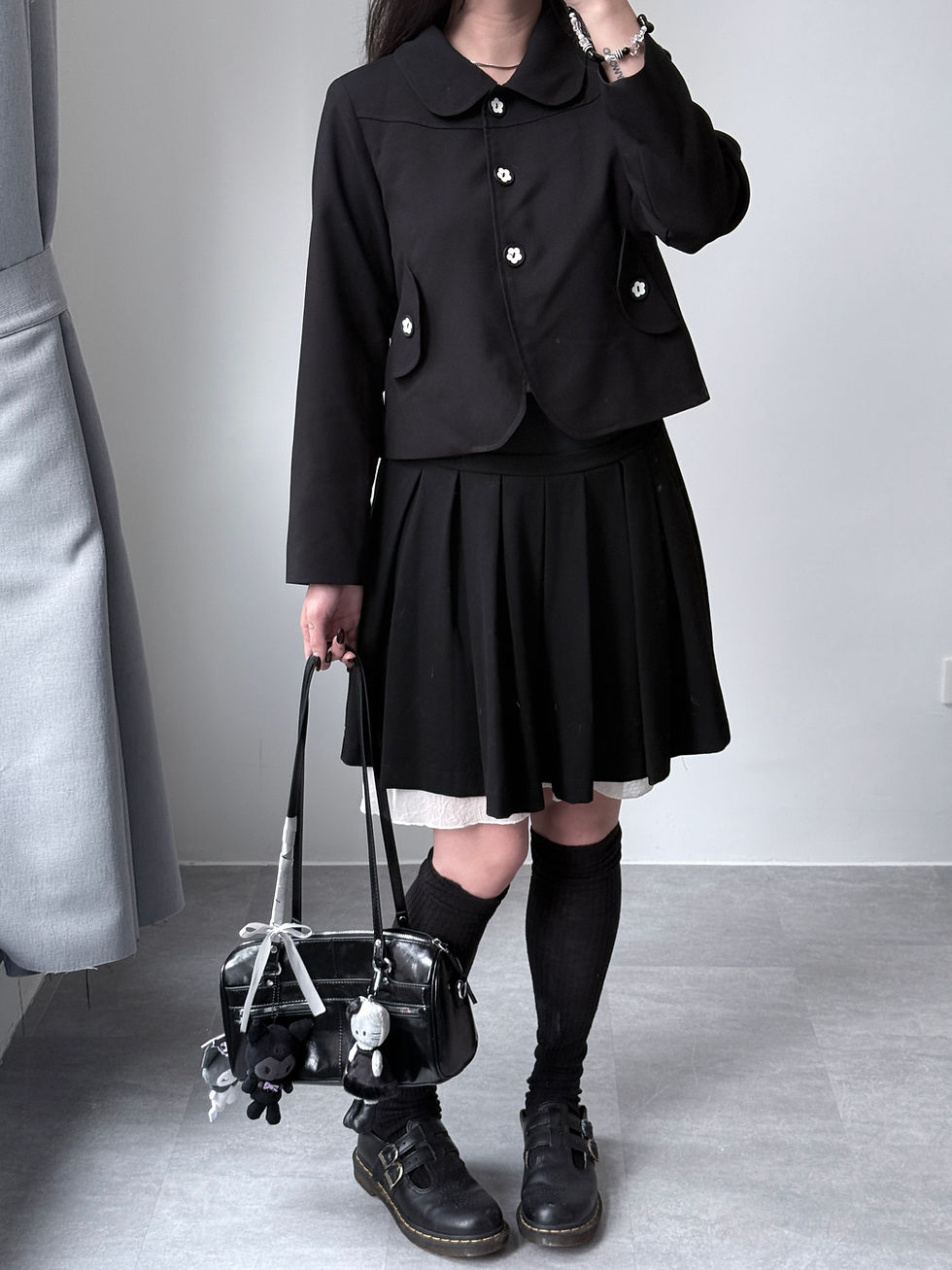 Thumbnail: Rennii Flower Button Jacket