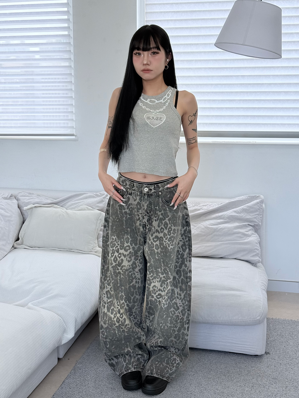 Thumbnail: Peggy Contrast Leopard Pants