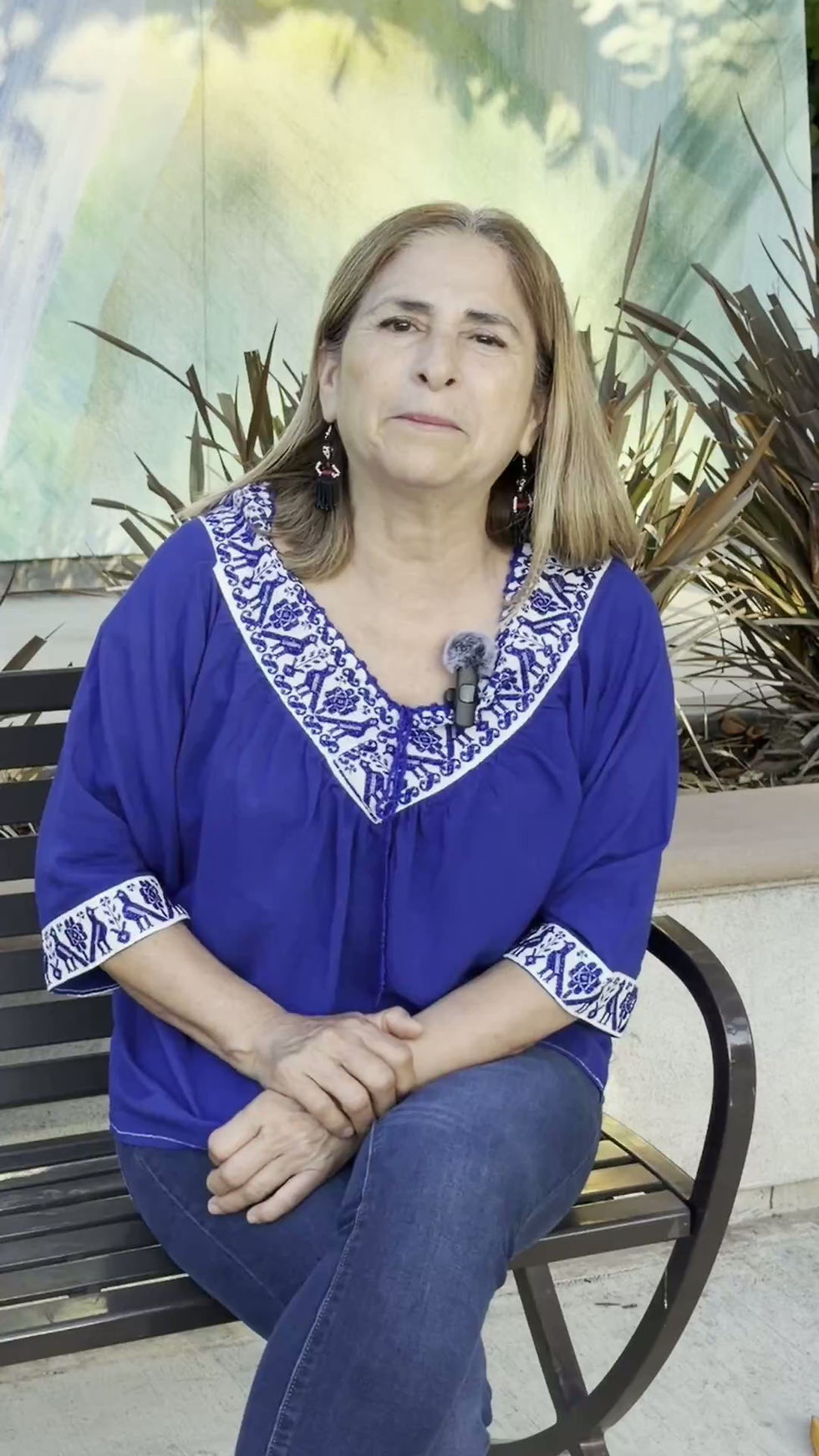 Olga Melo endorses Paul Donahue (en espanol)