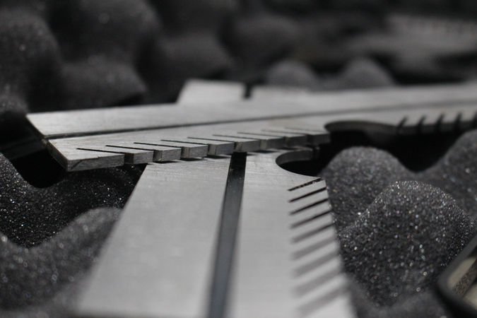 Close up view of MLUSA Magna-Vise set in special carrying case.