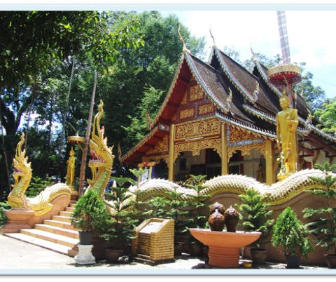 วิหาร ปี 2548.jpg