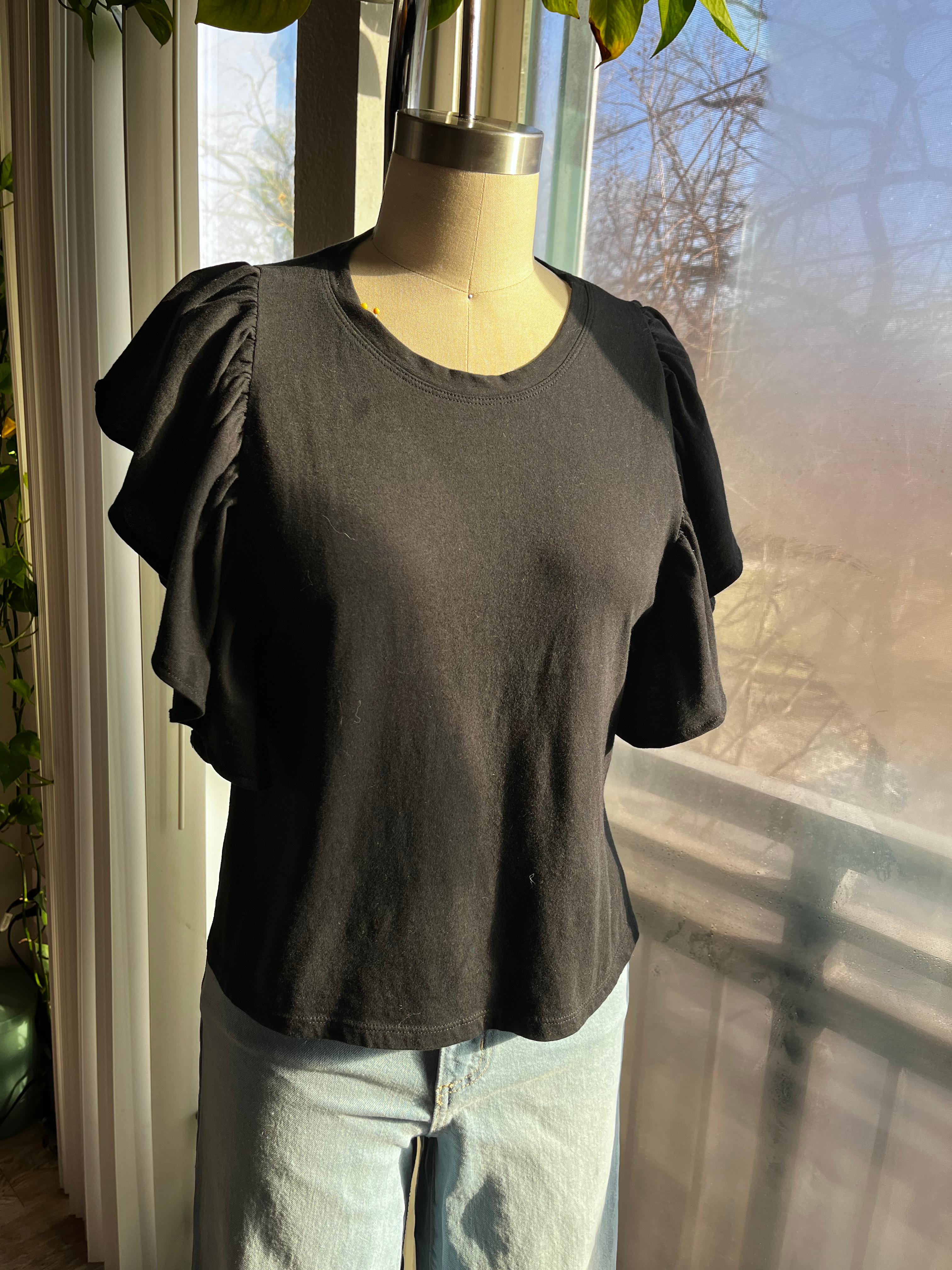 Black Ruffle Sleeve Tee - Small