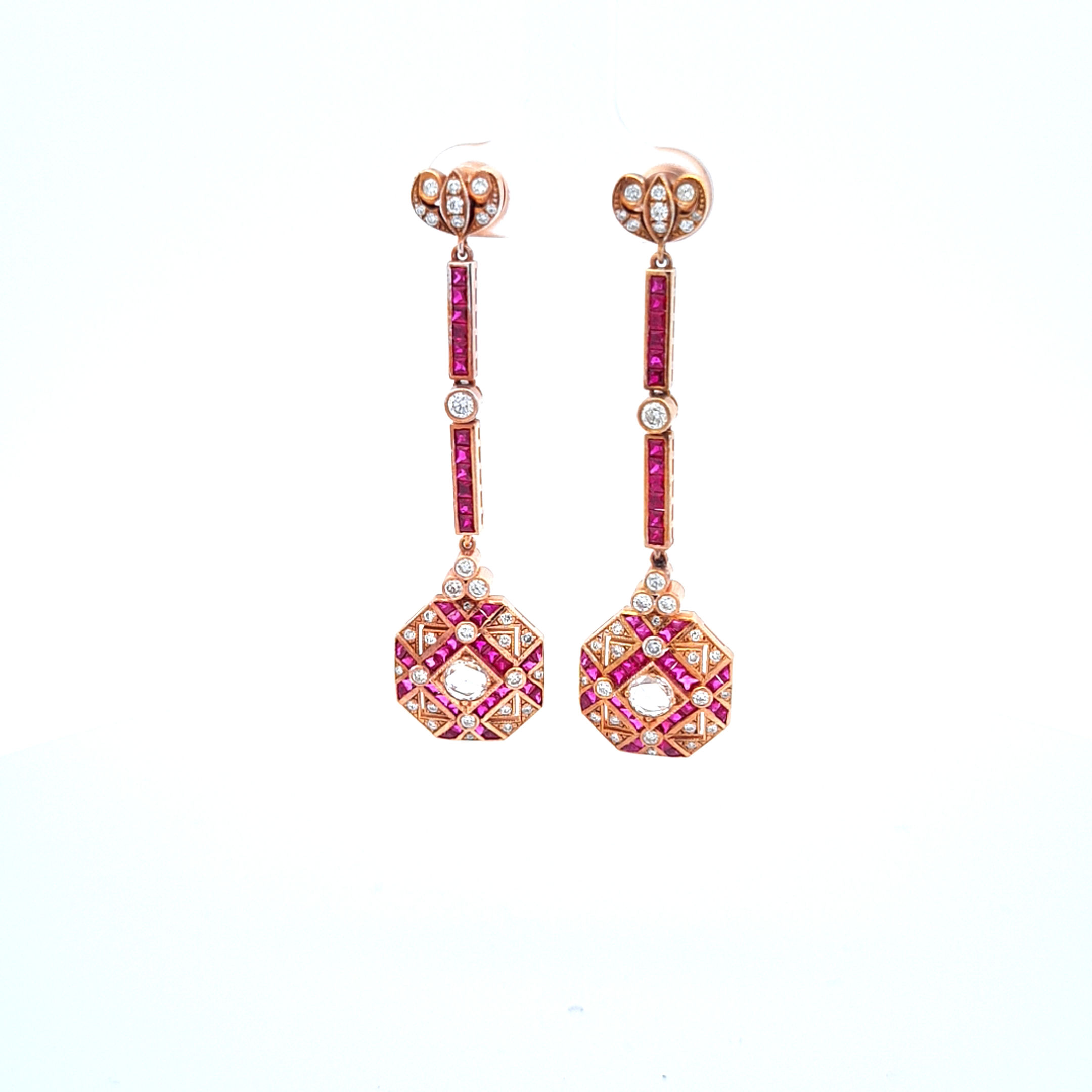 Yakutlu Art Deco Küpe