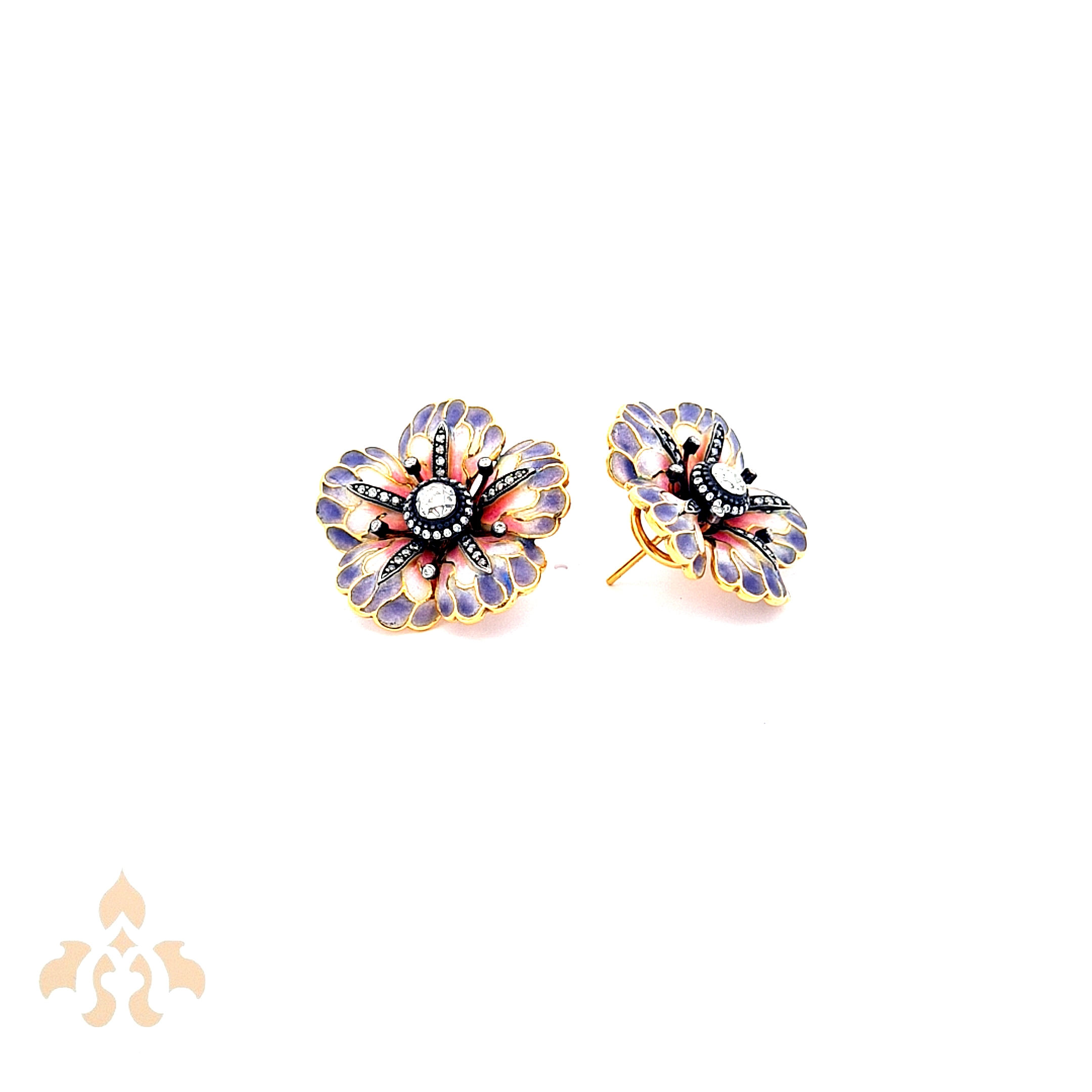 Transparan Mineli Elmas Küpe