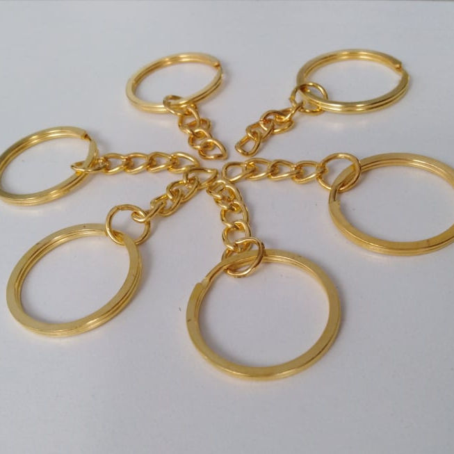 Imagen argollas doradas