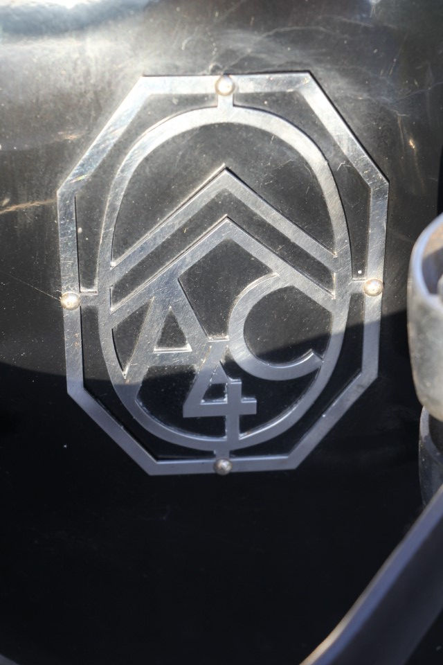 les-accessoires-vehicules-soupapes-et-pistons-lehengo-hazparne-2025 (13)