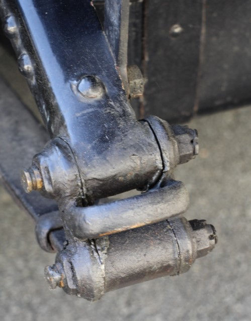 les-accessoires-vehicules-soupapes-et-pistons-lehengo-hazparne-2025 (52)