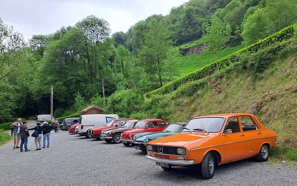 balade-voitures-anciennes-pays-basque-aldudes-2026-soupapes-pistons (64)