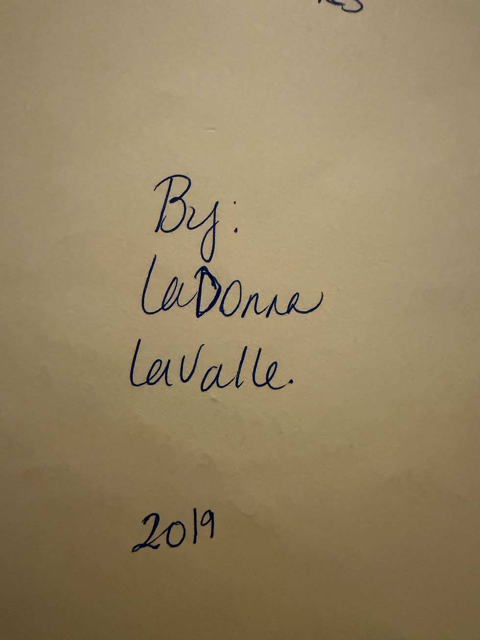 Book title for Mama and Sisters