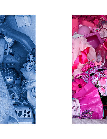 Mumma-razzi: Pink for girls, Blue for boys