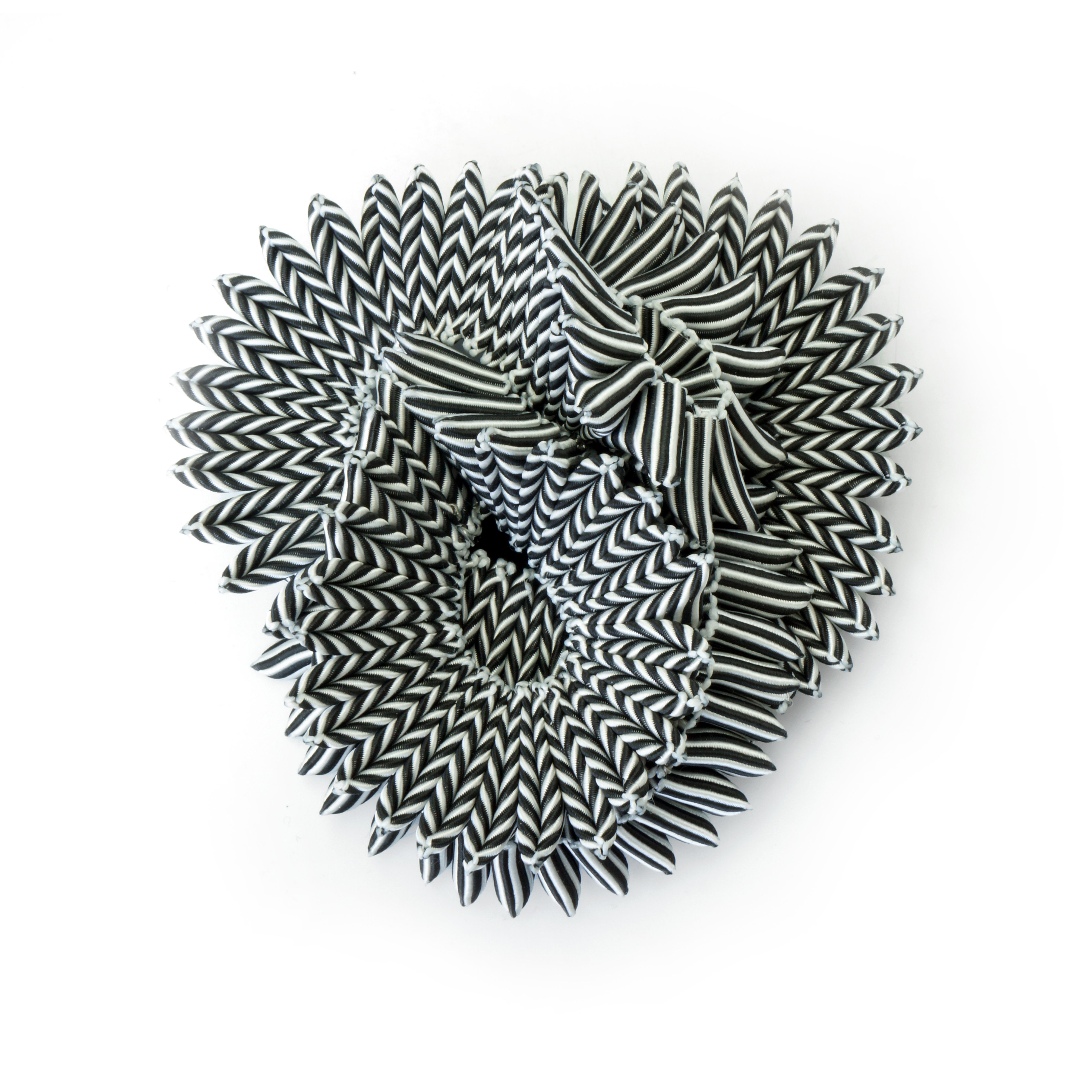 Swirling no.2 necklace/brooch