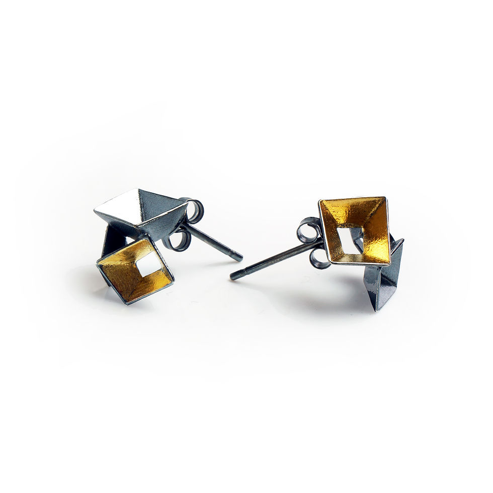 Thumbnail: Origami earrings 01