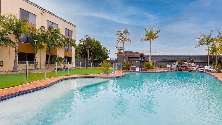 Mermaid Waters Hotel