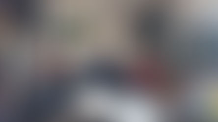 בהכנות למופע. טיזר - עובדי יבם נהנים יותר