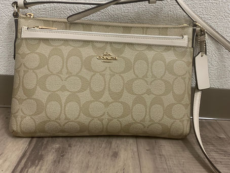 コーチ ショルダーバックの買取です^_^