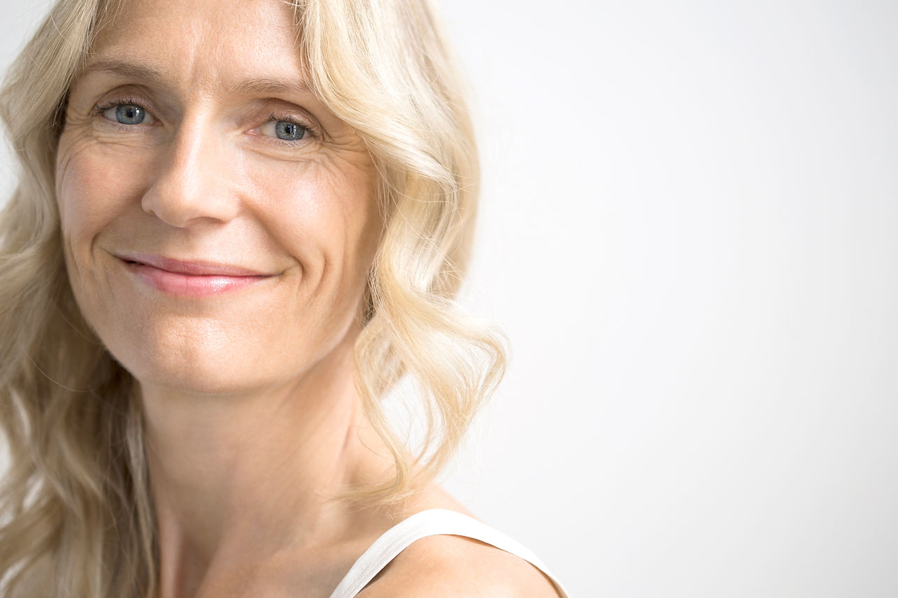 Blonde femme Sourire