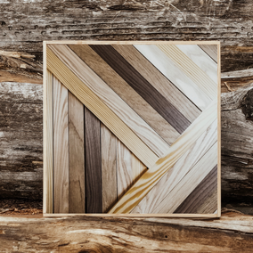 Triangle Mixed, 40x40cm, 129€