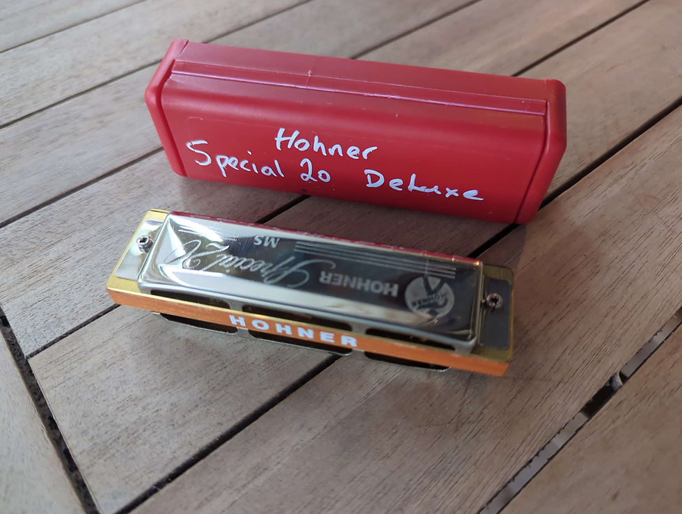 Thumbnail: Hohner Special 20 "Deluxe", with wooden comb. Key of A.