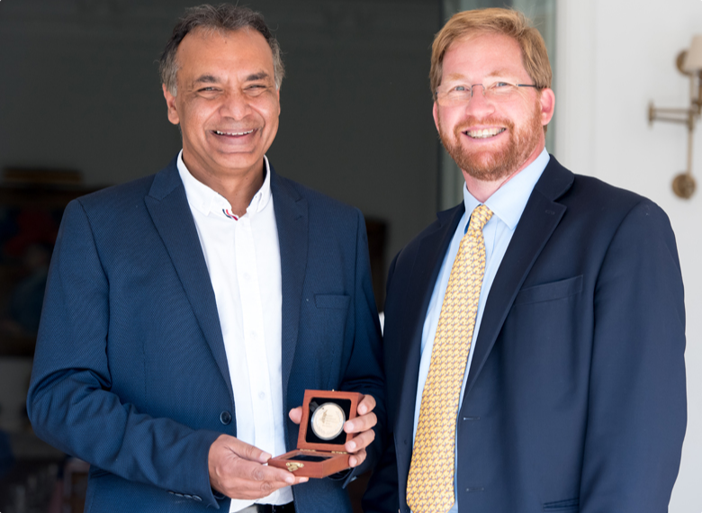 Prof Shabir Madhi wins prestigious
2019 Harry Oppenheimer Fellowship Award